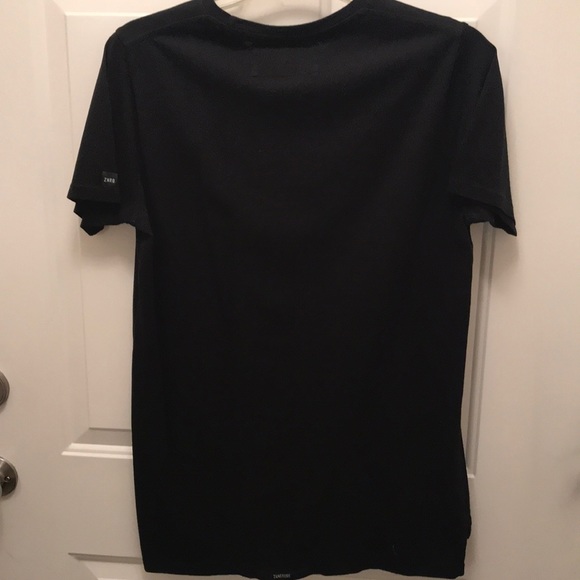 Shirt - Picture 4 of 5